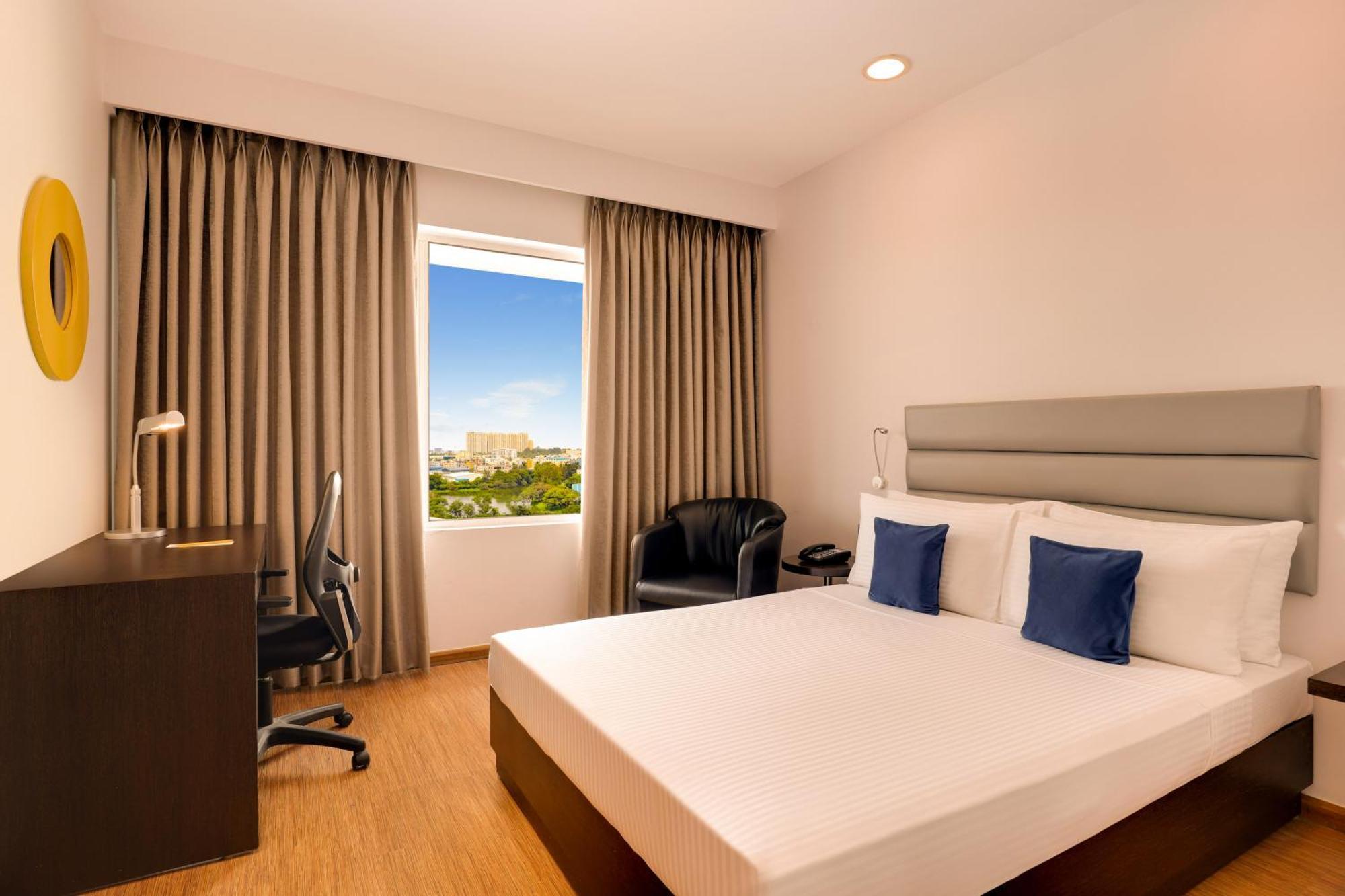 Keys Select By Lemon Tree Hotels, Hosur Road, Bengaluru Eksteriør bilde