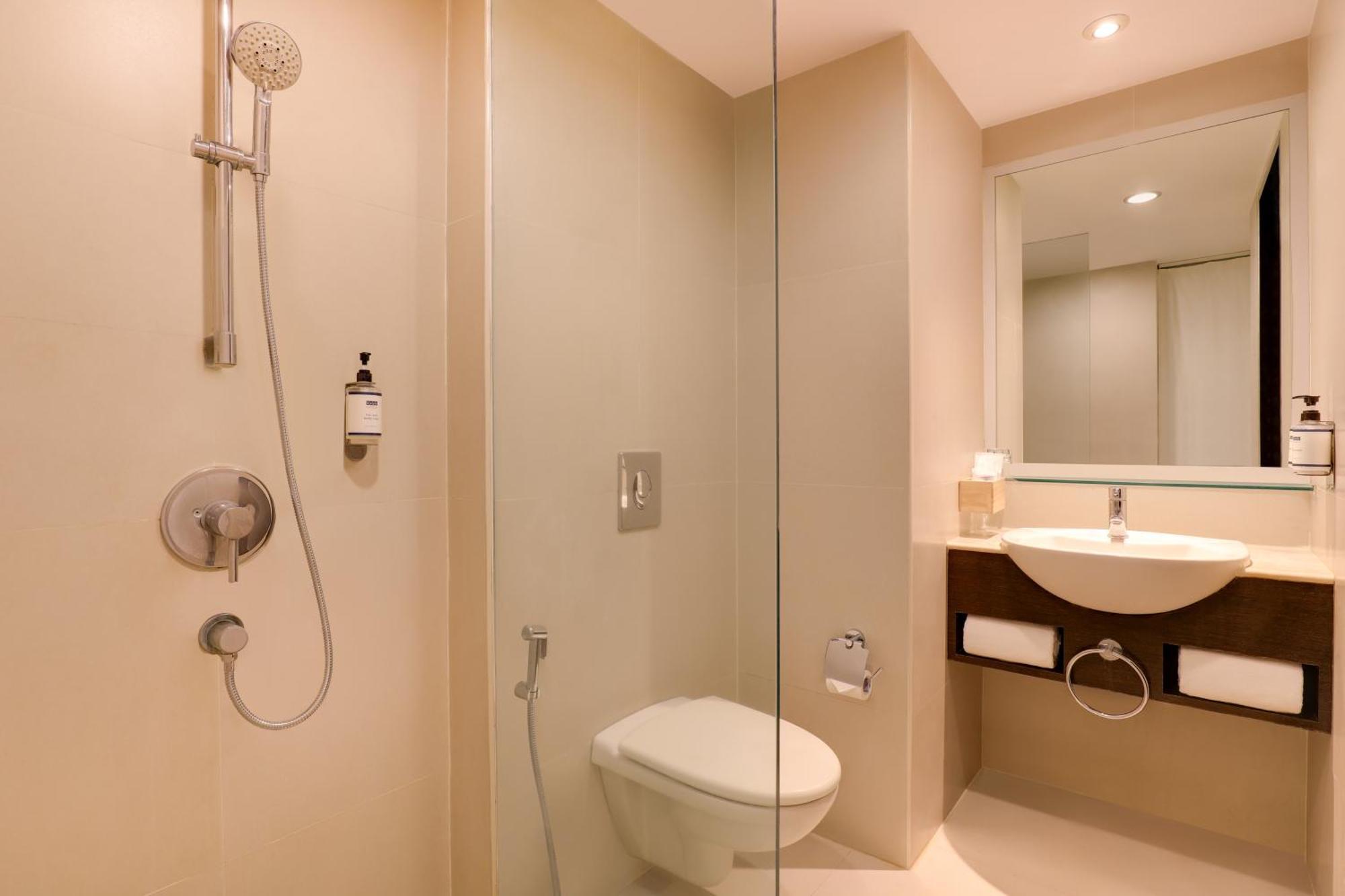 Keys Select By Lemon Tree Hotels, Hosur Road, Bengaluru Eksteriør bilde